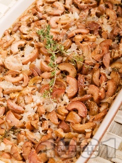 Печен ориз с маслини и мащерка на фурна - снимка на рецептата